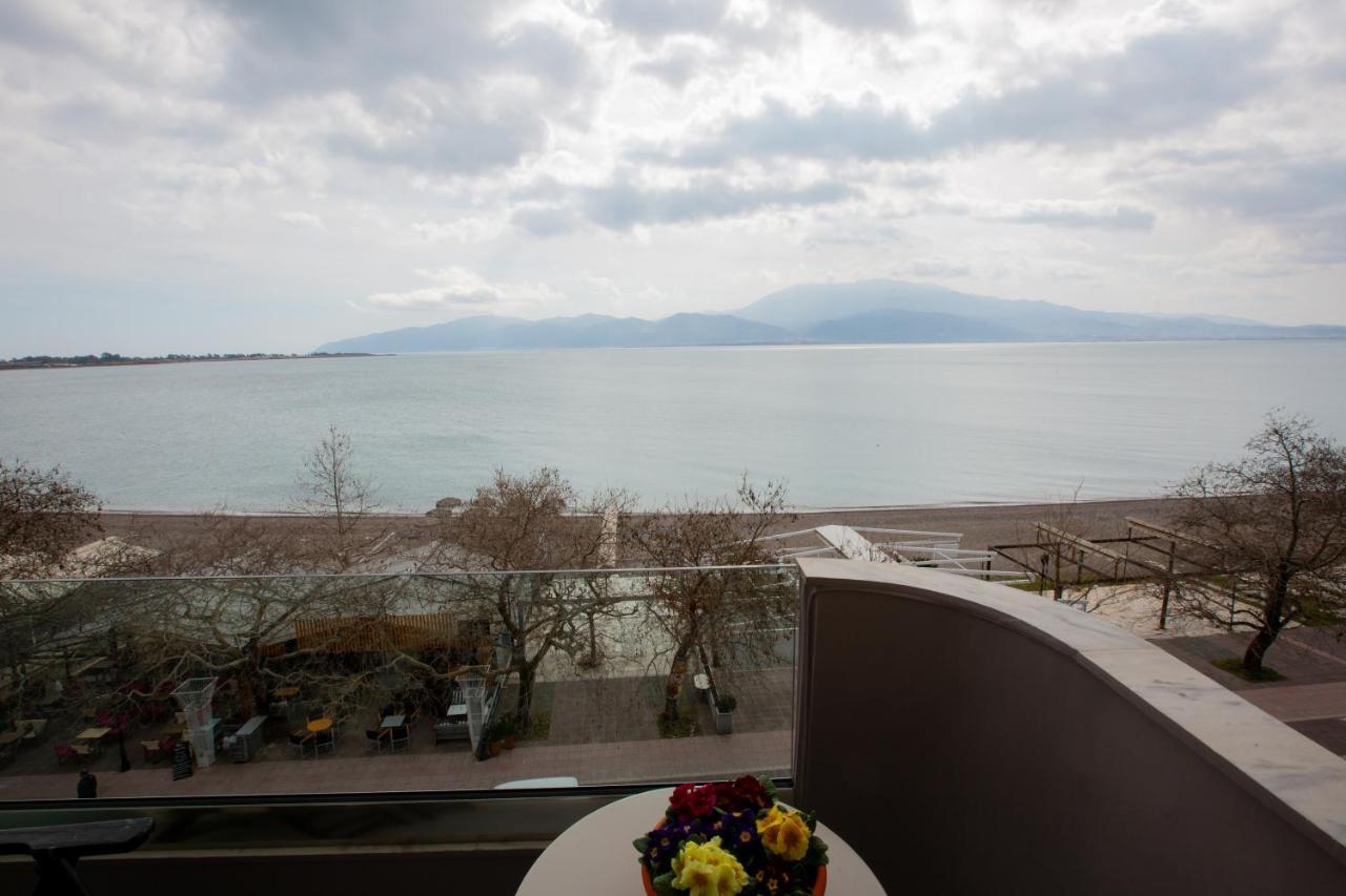 Chrisi Akti Guest house