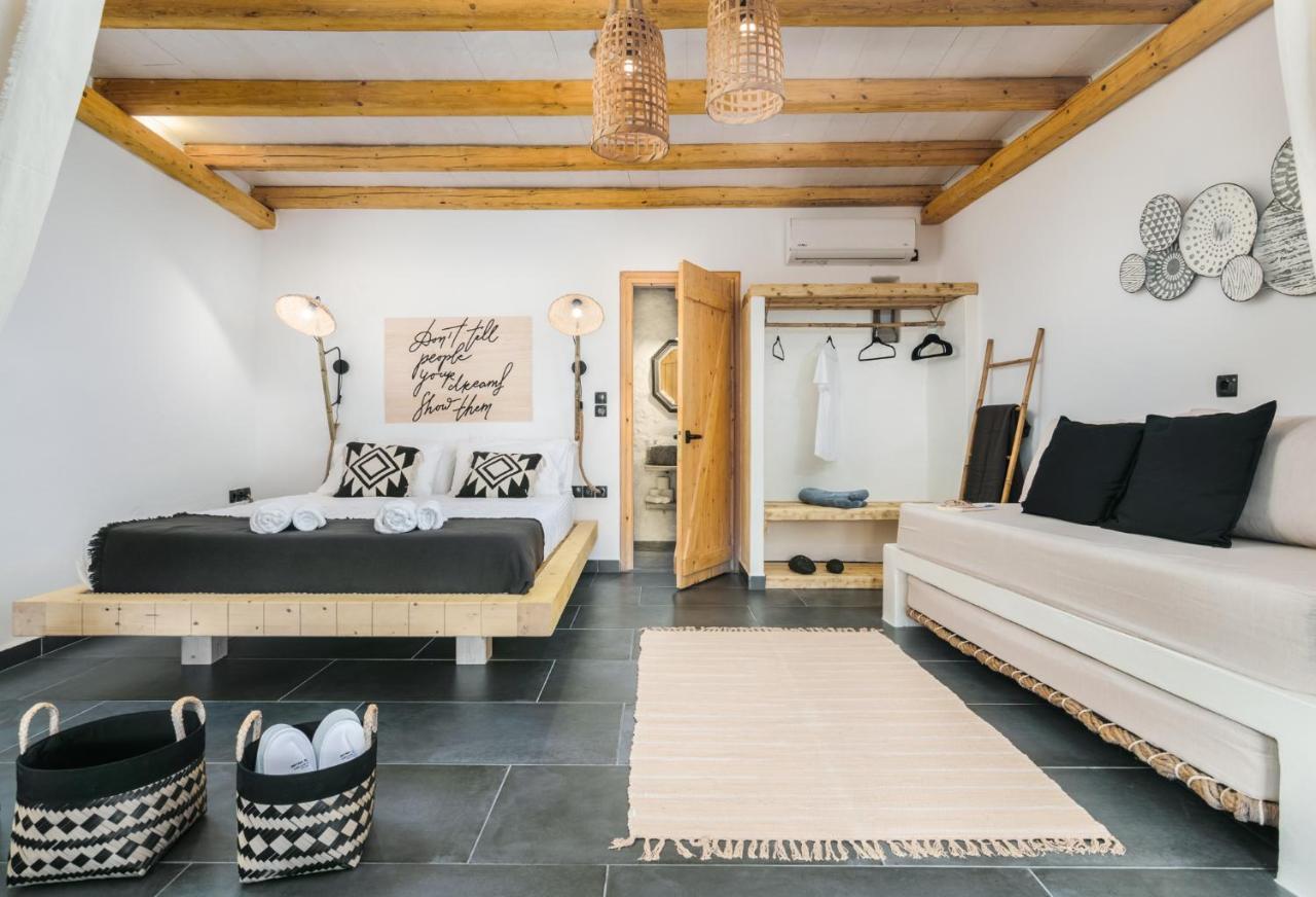Aqua House * Pachaina