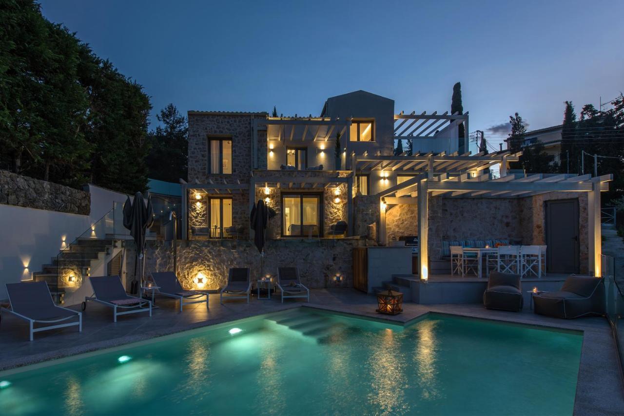 Costele With Private Sandy Villa *