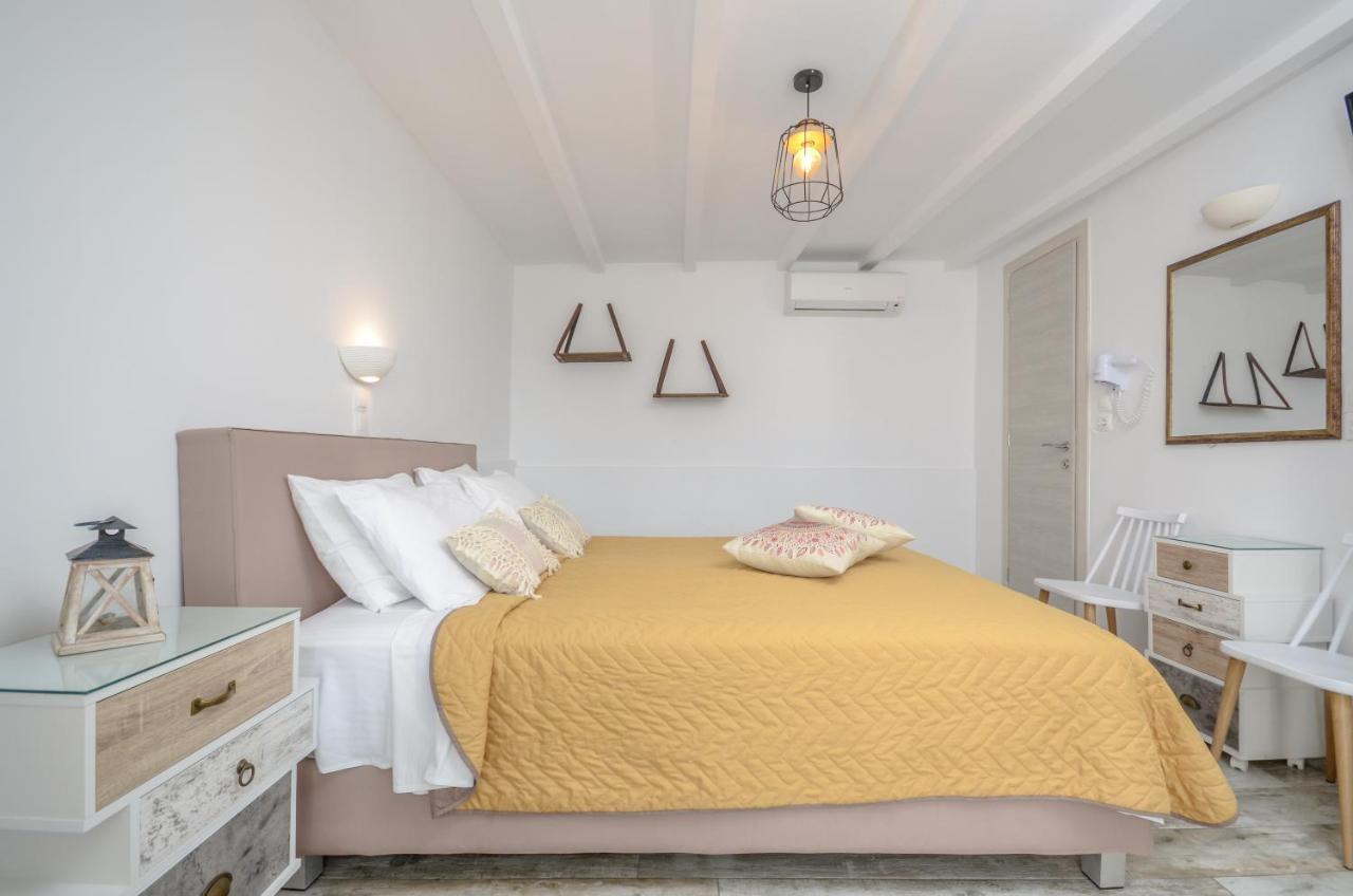 Hotel Saint George Naxos City