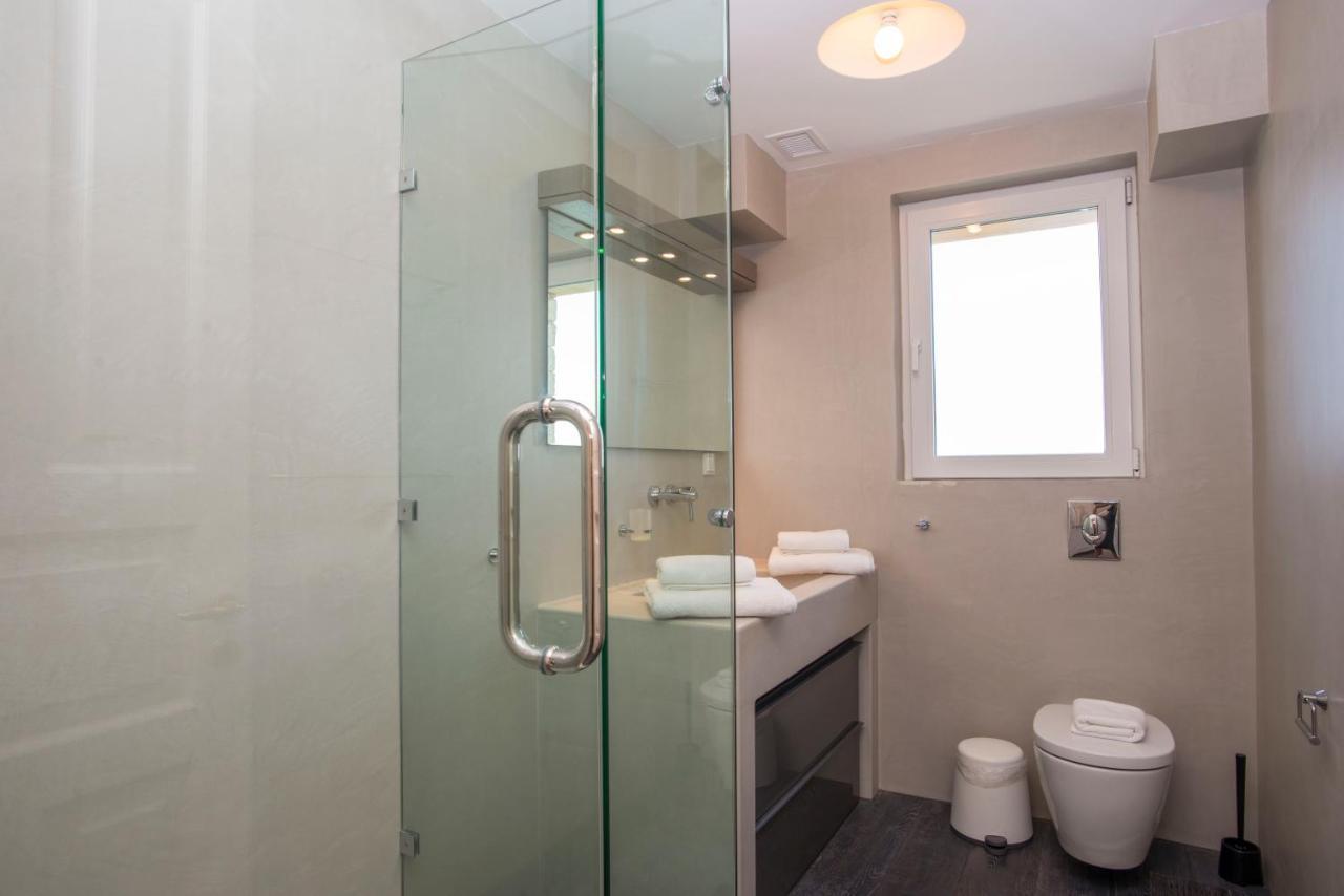 Paleopetres Blanche - Private Pool - Sea Views - Nissaki - North East Coast - Villa *