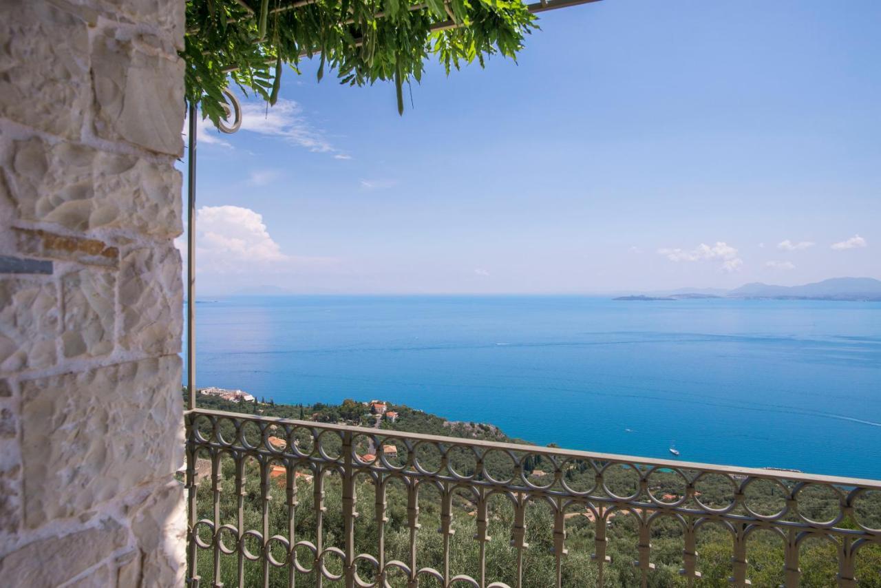 Paleopetres Blanche - Private Pool - Sea Views - Nissaki - North East Coast - Villa Nisaki (Corfu)