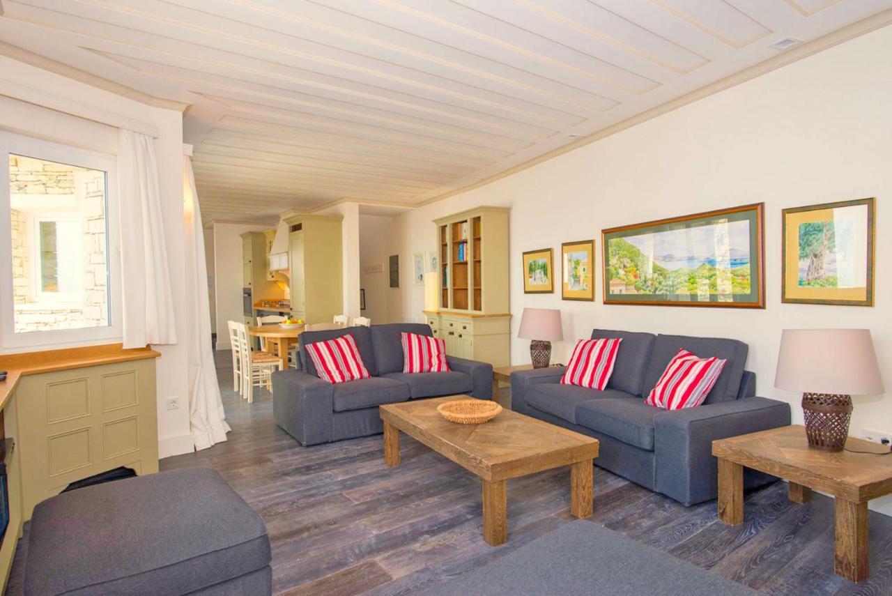 Paleopetres Blanche - Private Pool - Sea Views - Nissaki - North East Coast - * Nisaki (Corfu)