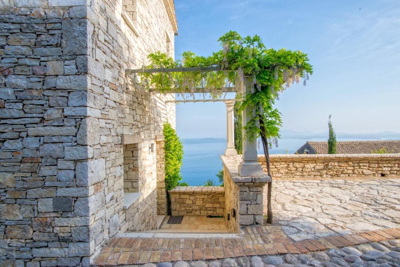 Villa Paleopetres Blanche - Private Pool - Sea Views - Nissaki - North East Coast -