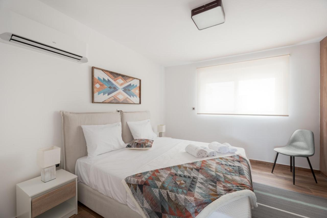 Apartment Costa Vasia Seaside And *