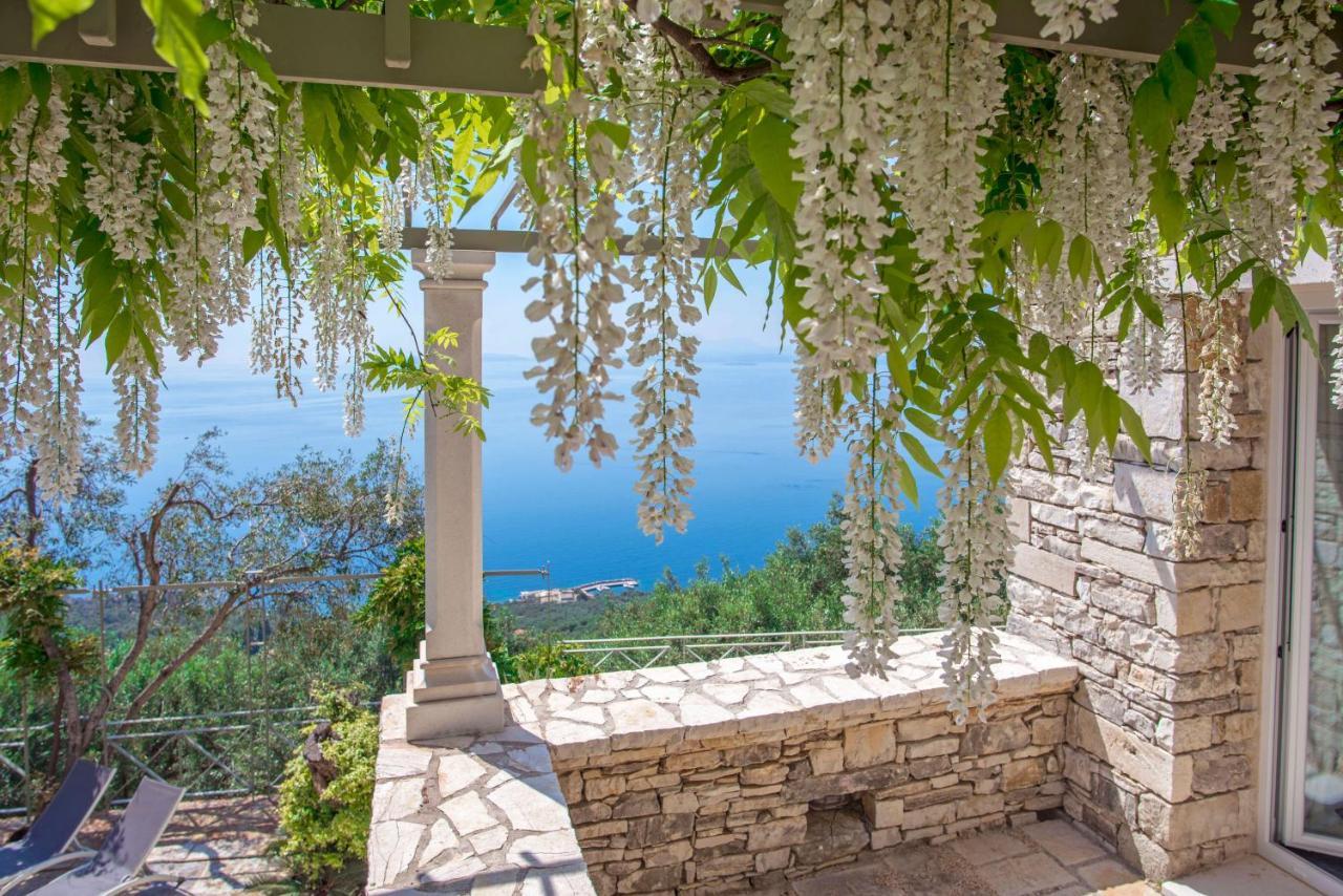 Paleopetres Blanche - Private Pool - Sea Views - Nissaki - North East Coast - *