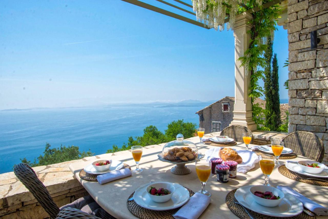 Paleopetres Blanche - Private Pool - Sea Views - Nissaki - North East Coast - Nisaki (Corfu)