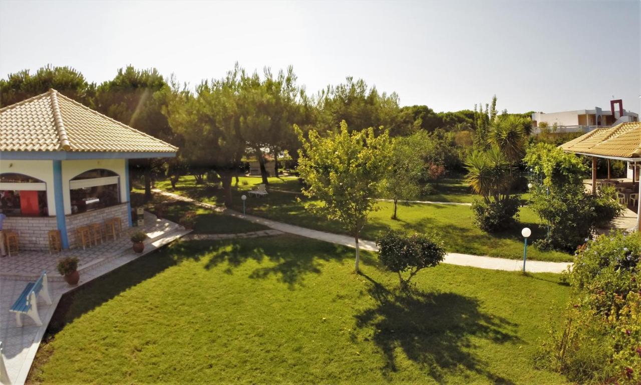Hotel Golden Beach 3*