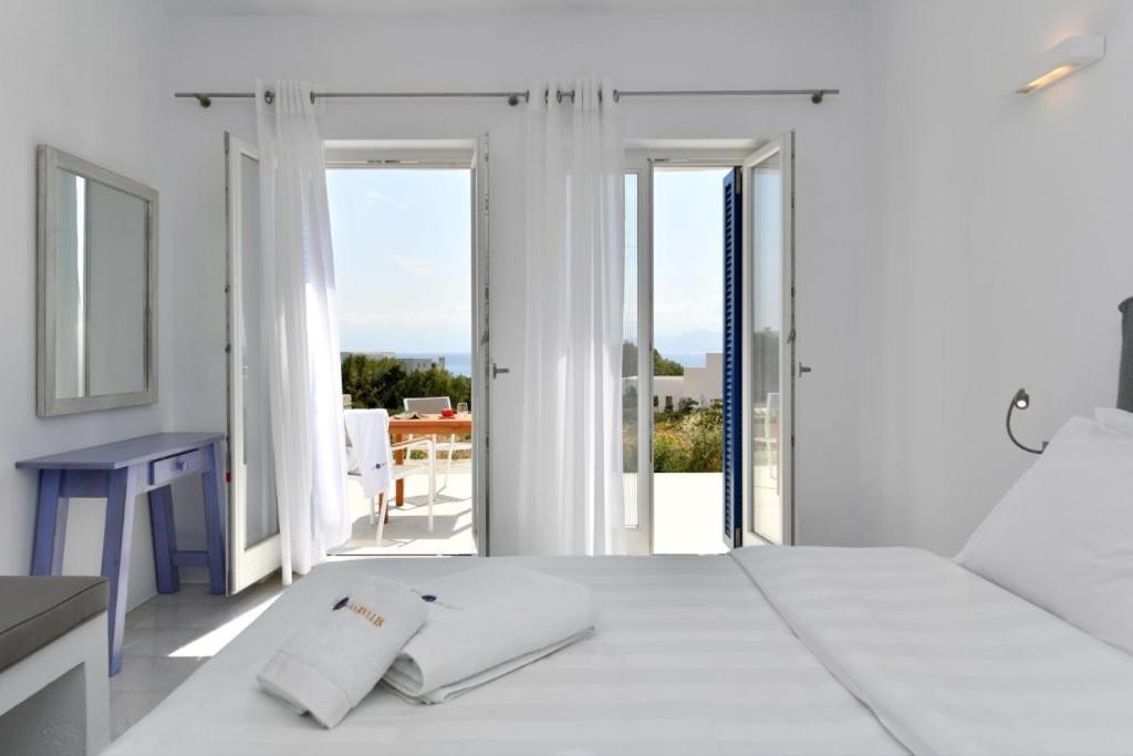 Blue Amaryllis Hotel