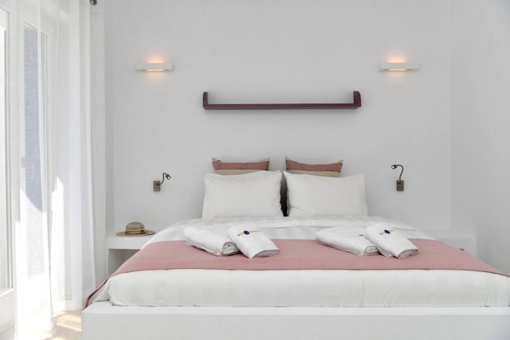 Blue Amaryllis Hotel *