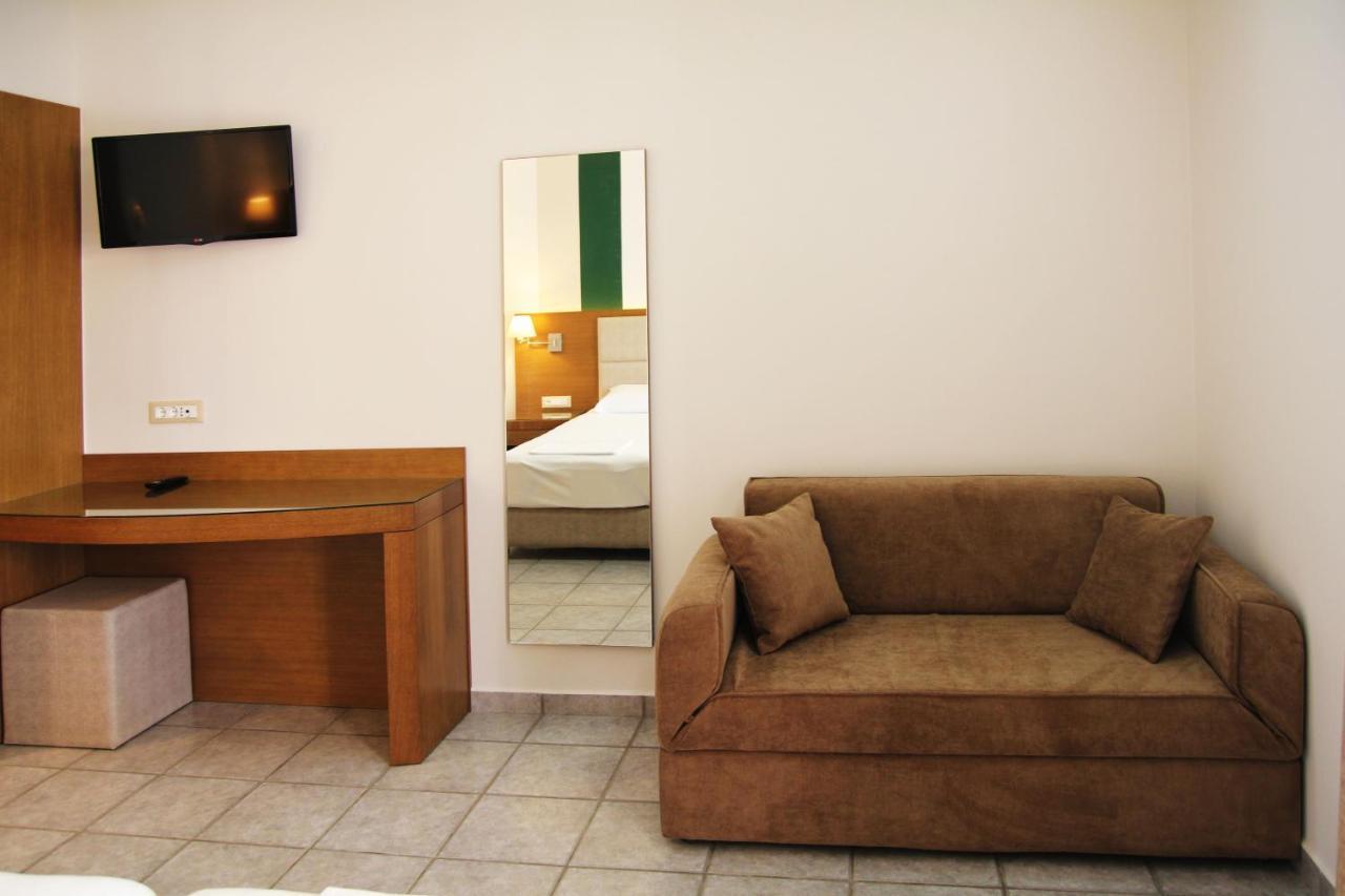 Hotel Achilles 3*
