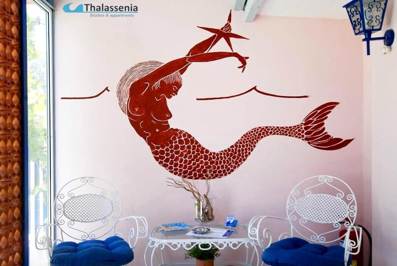 Thalassenia & 3 Hanioti