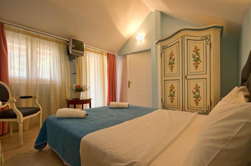 Elena Apartment *