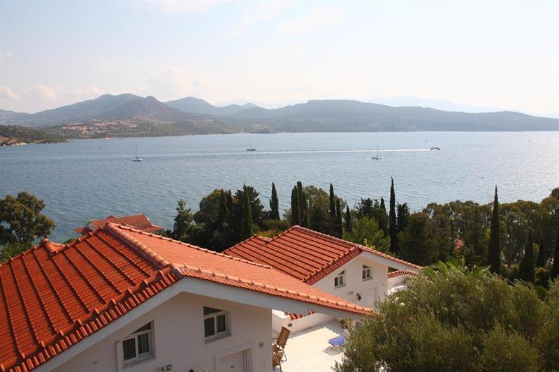 Hotel Aris