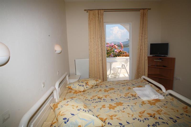 Aris Hotel