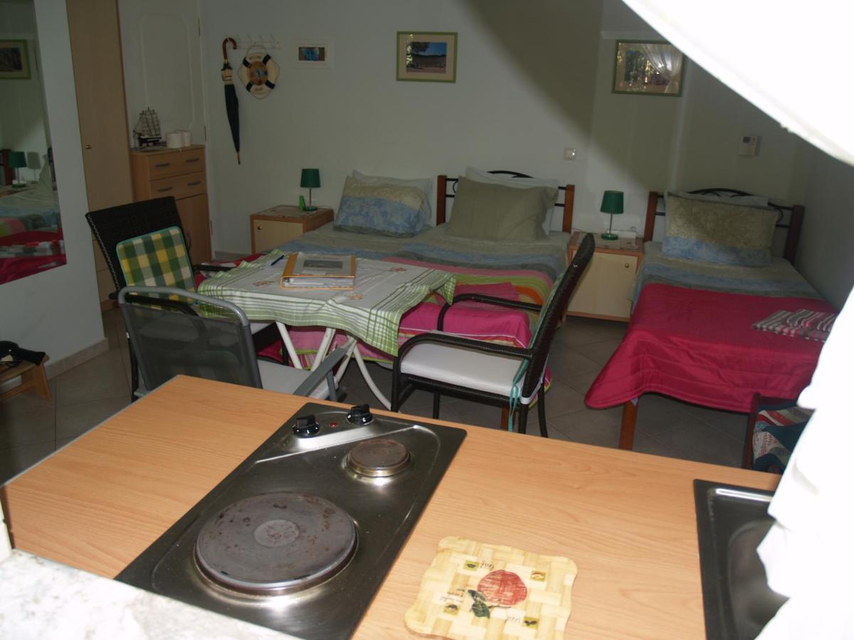 Verde Apartment Nea Makri