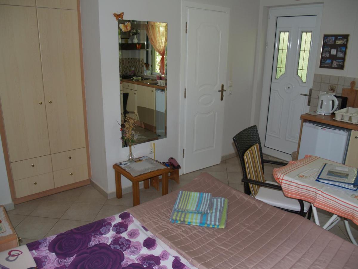 Apartment Verde Nea Makri
