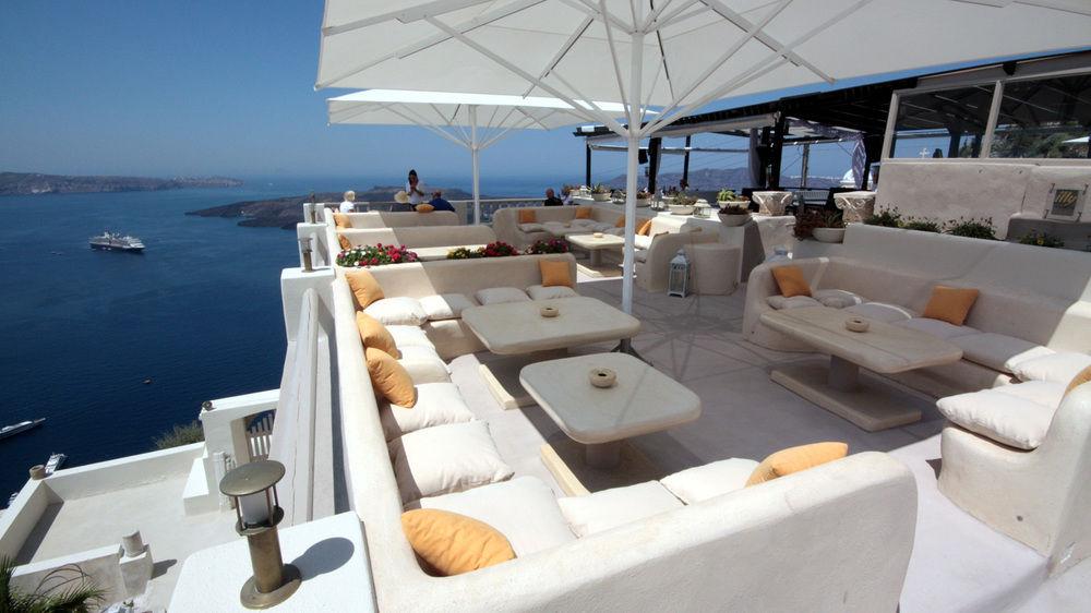 Lava & Lounge