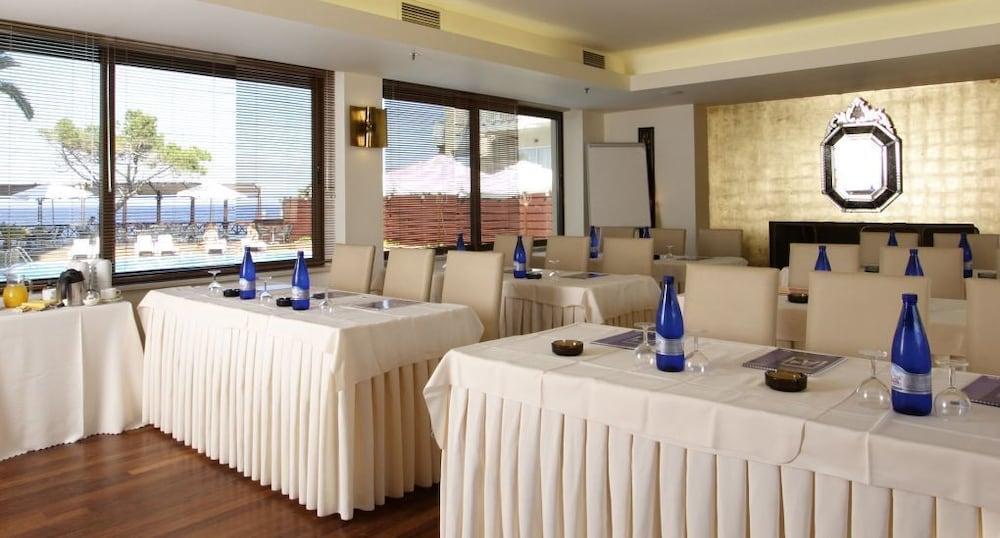 Mati Hotel Hotel 4*