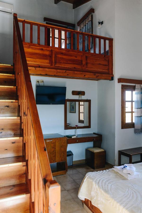 Hotel Drymna Trizonia