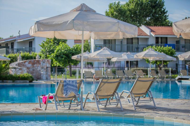 Hotel Golden Coast & Marathon (Attica)