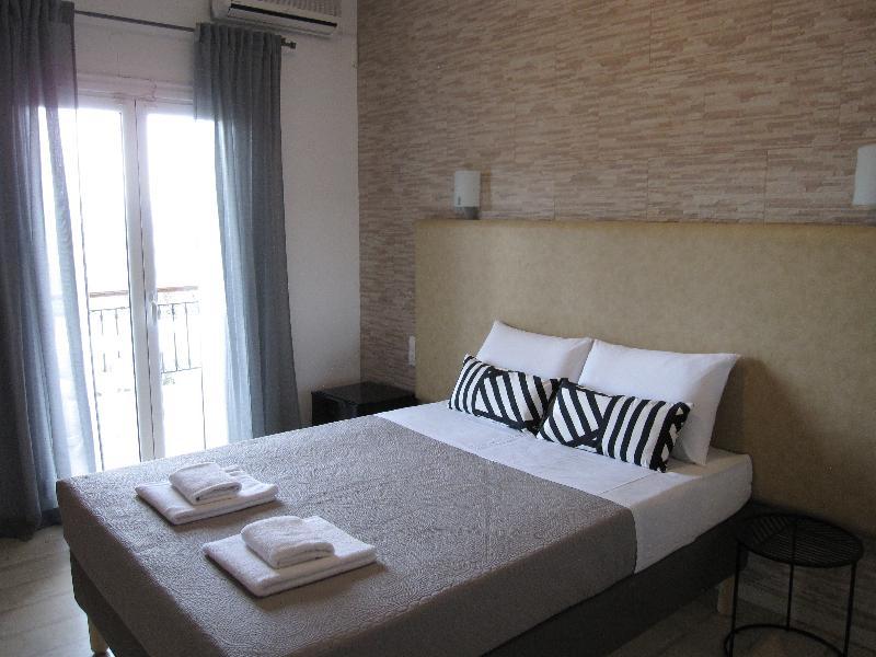 Tina Hotel Limni (Corfu)