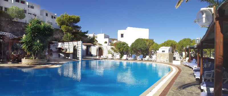 Romeos Hotel Skala (Patmos)