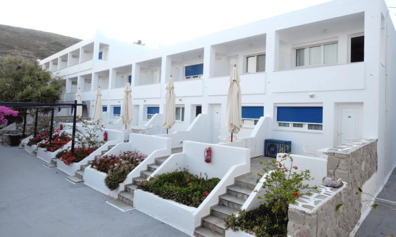 Hotel Lagada Adamantas (Milos)