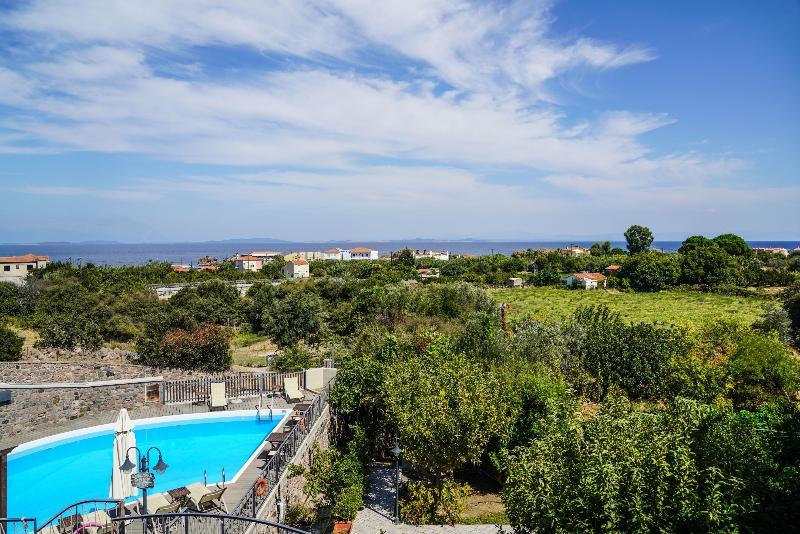 Hotel Erodios Sea View Residences 3*