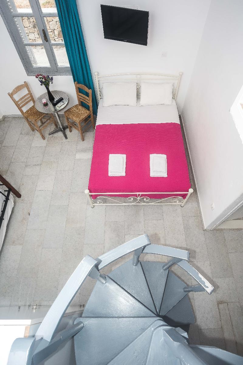 Hotel Depis Naxos City