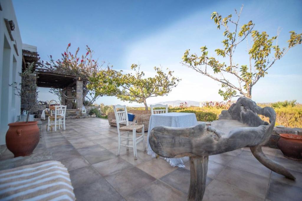 To Armiro Boutique Plaka (Naxos)