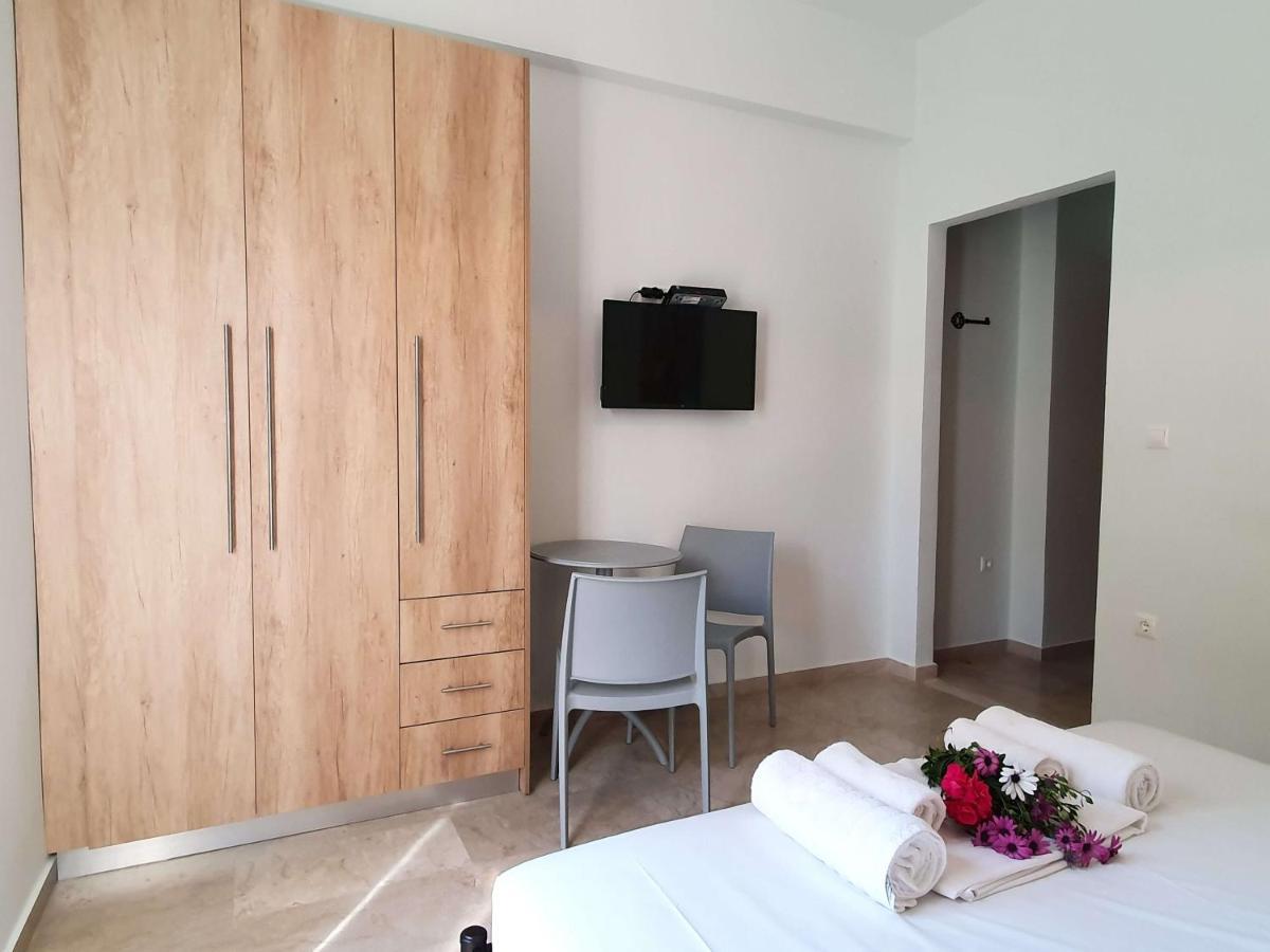 Guest house Tasos Stoupa