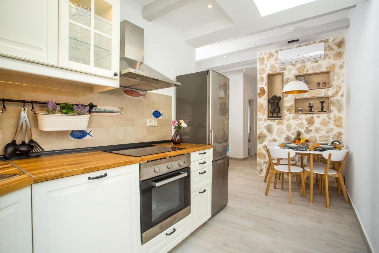 Egli Luxury Aparthotel