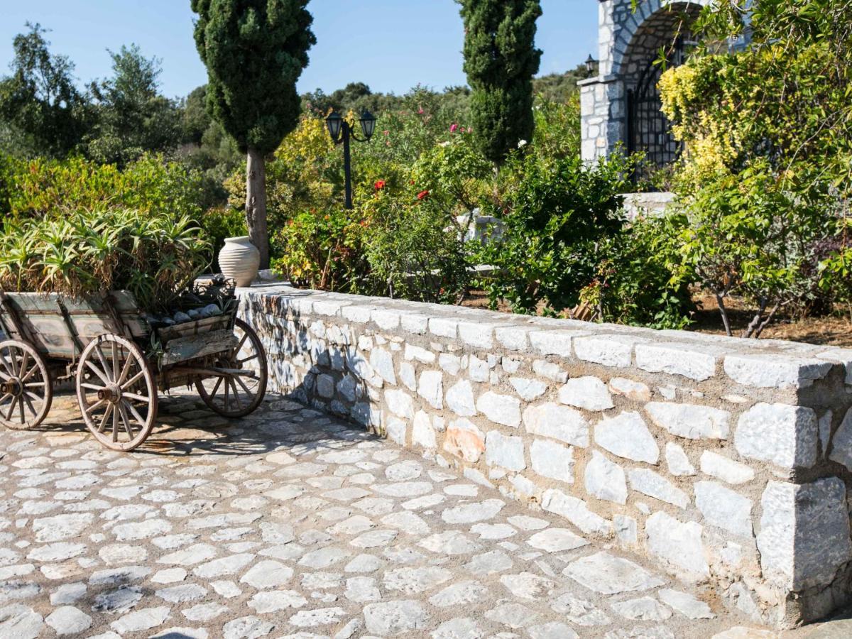 Galateia Apartment Skoutarion