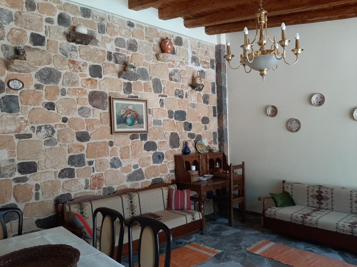 Ela Mesa Aparthotel