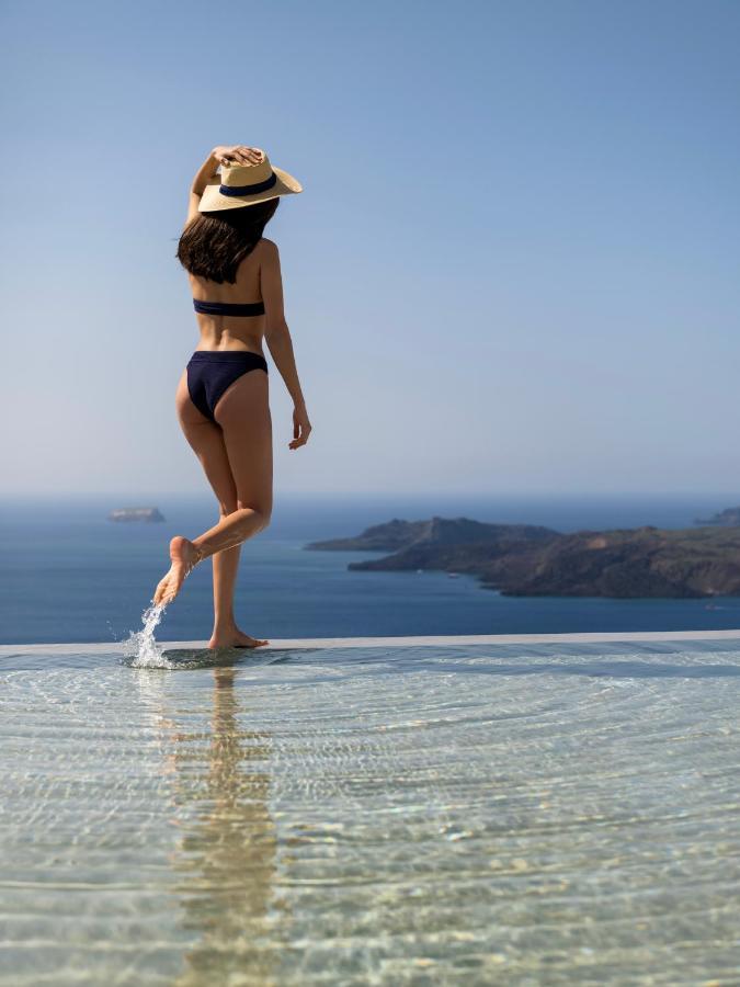 Lilium Santorini Hotel