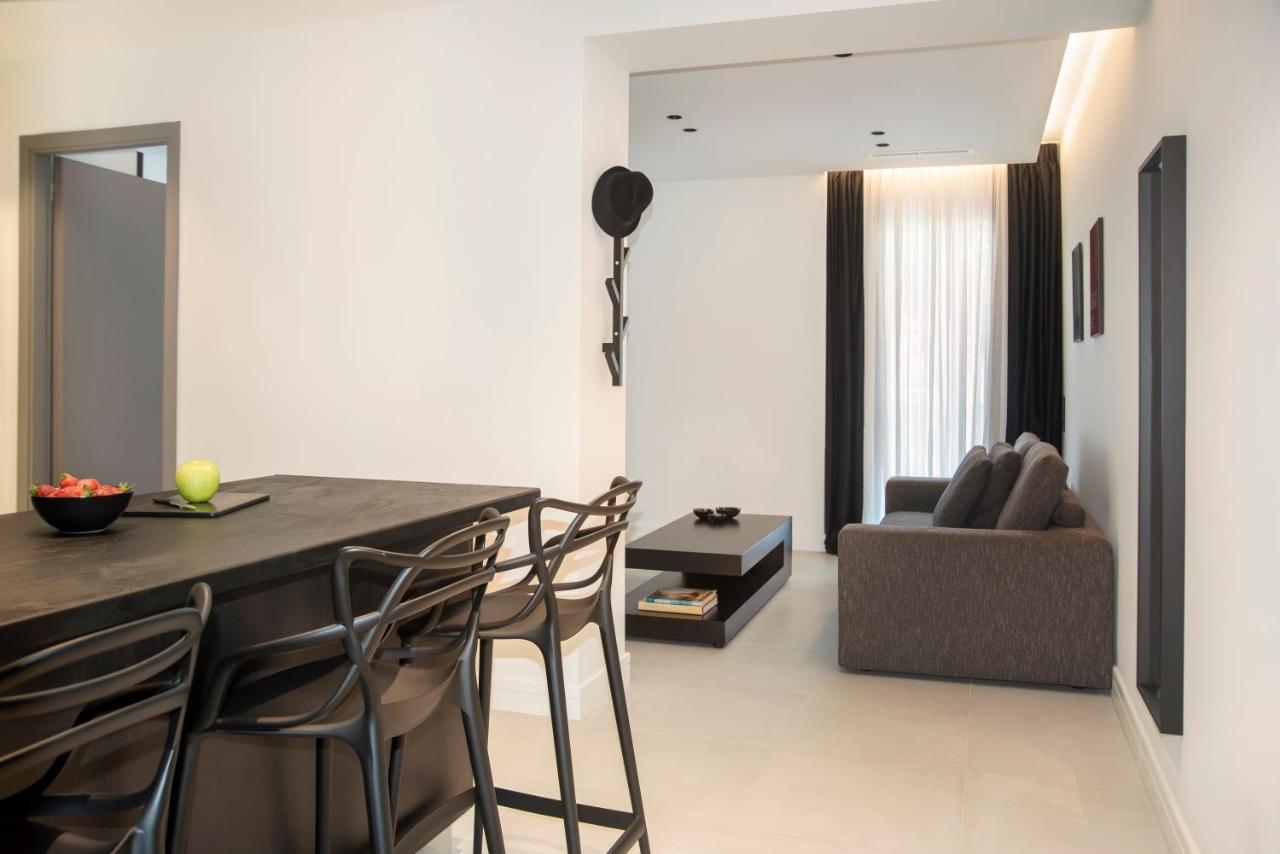Glyfada South42