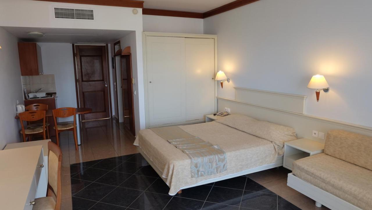 Hotel Kipriotis Maris