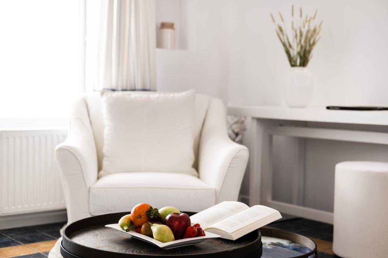 Lilium Santorini Hotel 5*