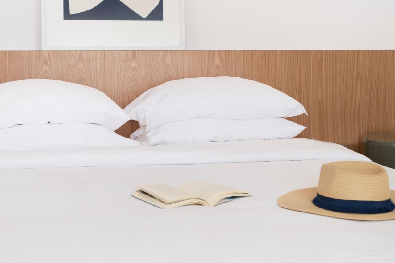 Hotel Lilium Santorini 5*