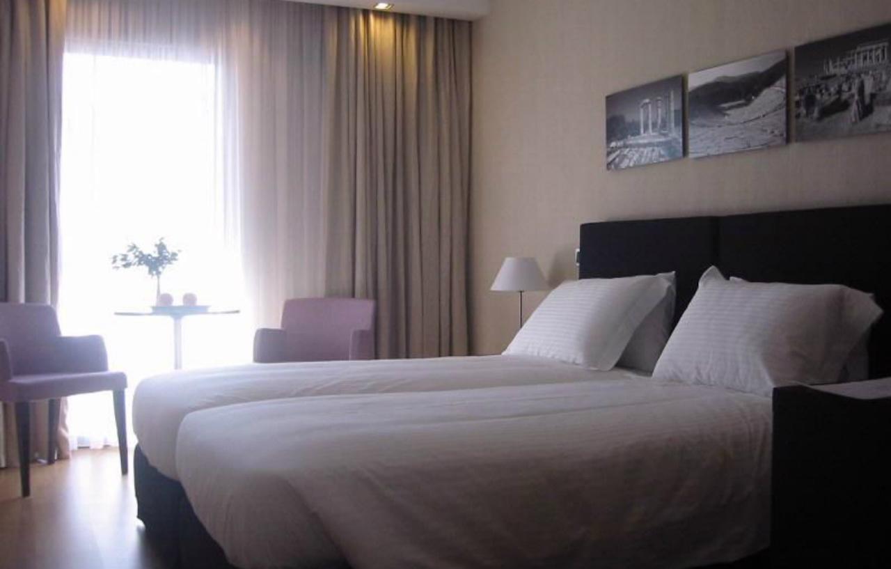 The Gate Hotel 4*