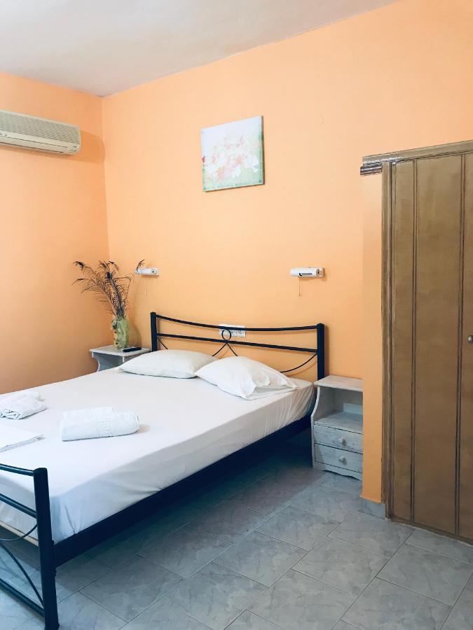 Faros Apartment