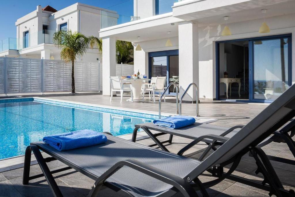 Kefalonian Villas Collection *