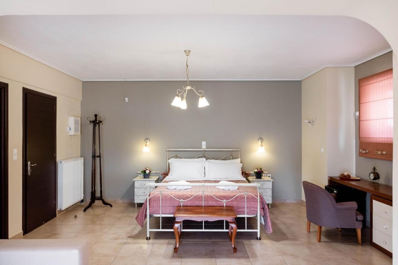 Armonia Apartment Vouliagmeni Lake