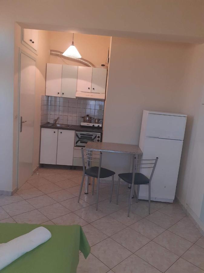 Eliza Apartment