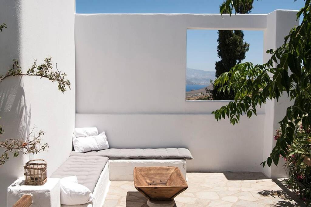 Exquisite Estate, Serene Environment Lefkes (Paros)