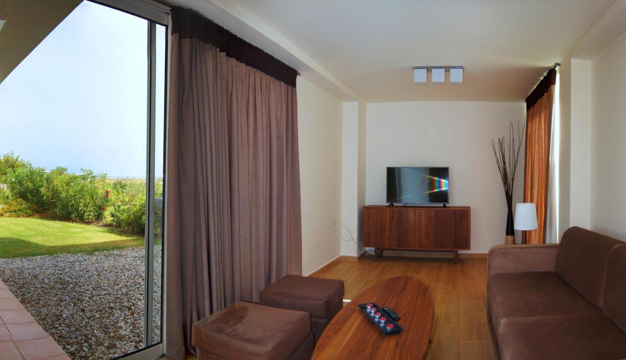 Ionian Beach Villas * Kastro-Kyllini