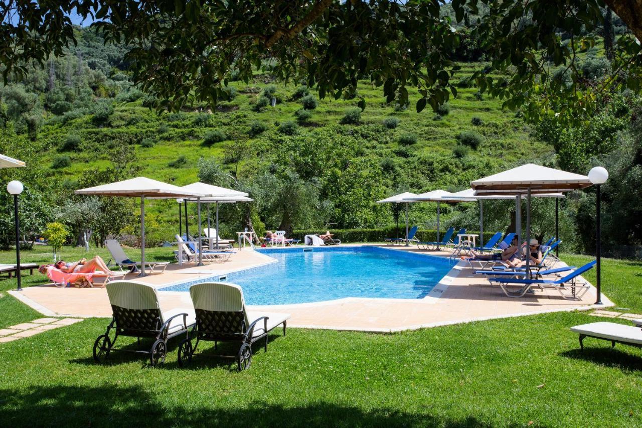 Aristidis Garden 2*
