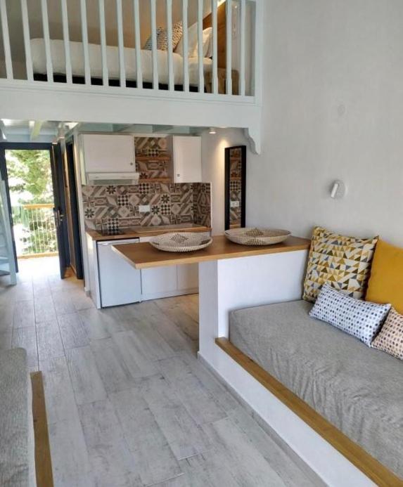 Megali Ammos House Aparthotel