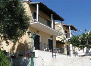 Dimitrakis Apartment